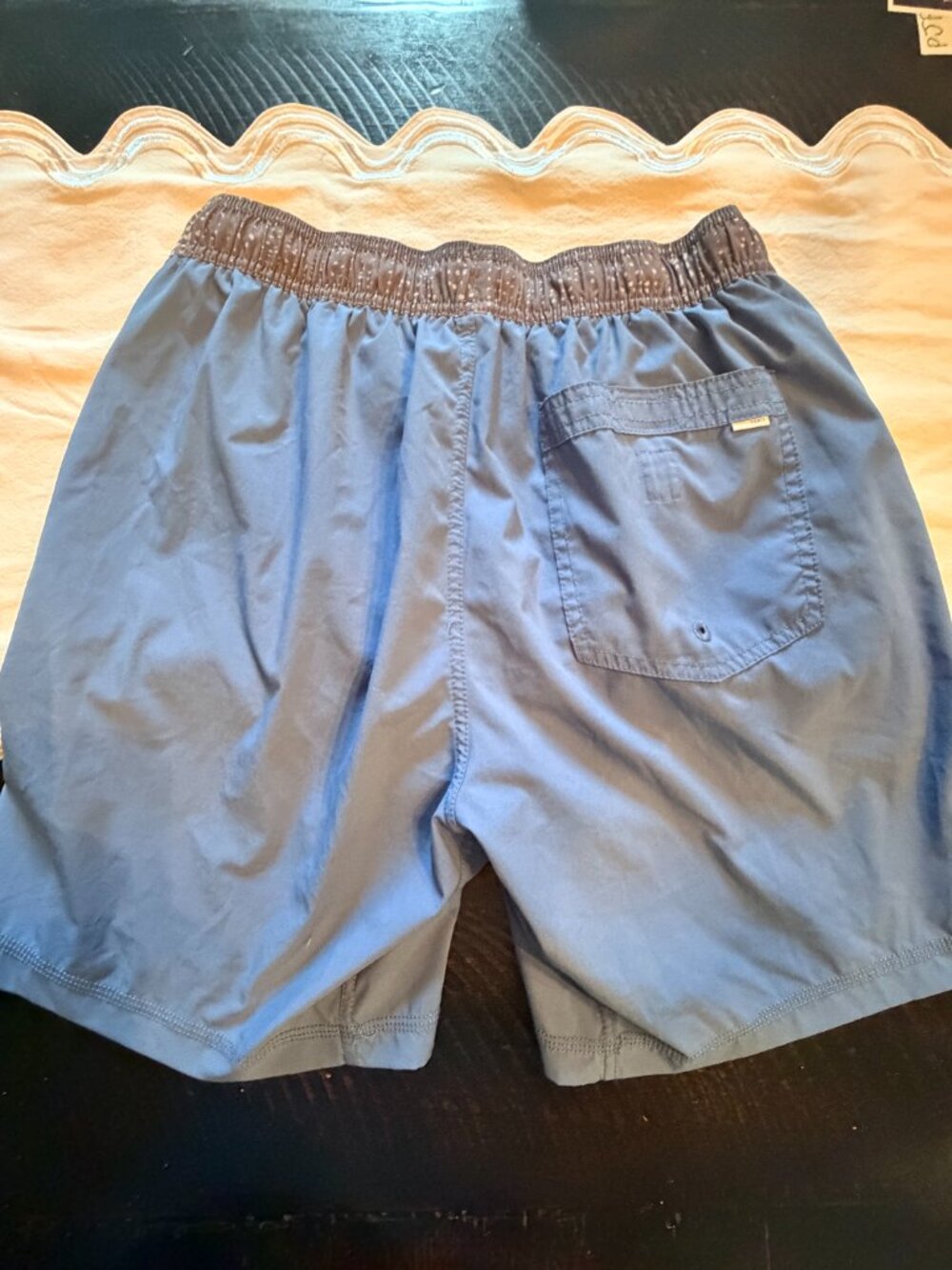 Vuori Mens Lined 7" Kore Shorts Small - Picture 9 of 9